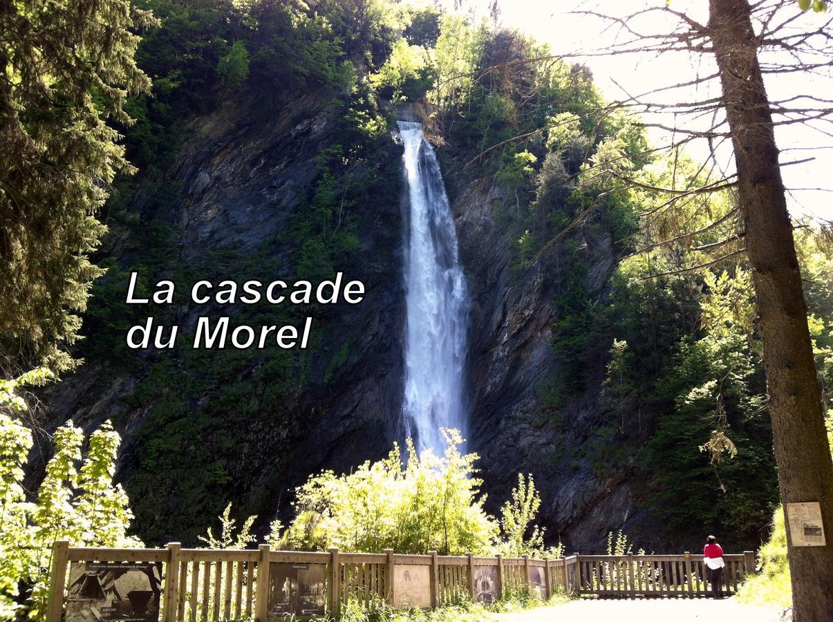 La Cascade Hotel Grand-Aigueblanche Bagian luar foto